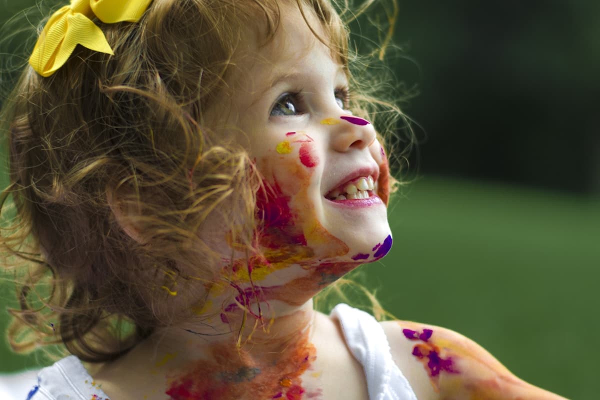 Uşaq Bağçaları və Məktəbdənkənar